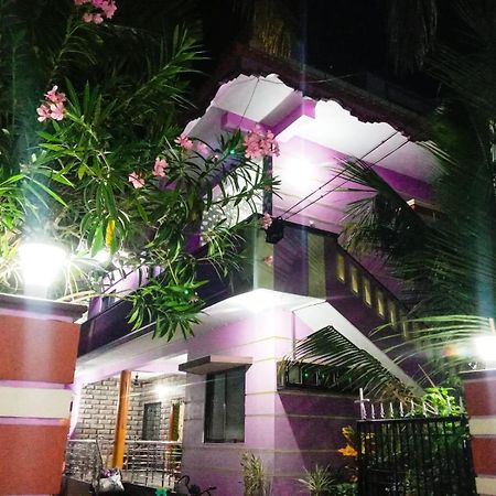 Vian Homestay Honāvar Esterno foto